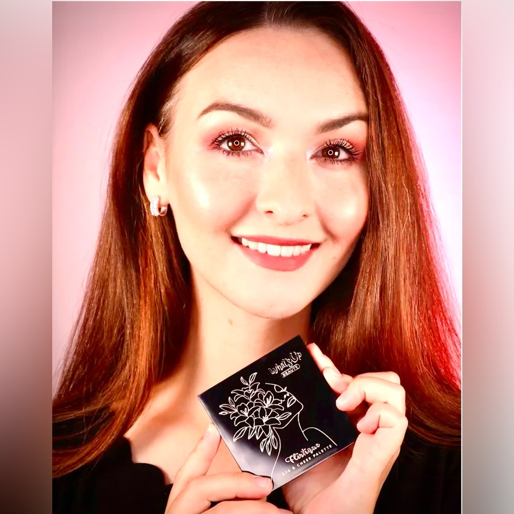 Whats Up Beauty “Flirtique Eye & Cheek Palette” BNIB! MSRP $28. - Picture 8 of 12